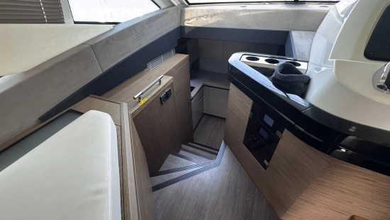 Beneteau Gran turismo 50 fly usata in vendita