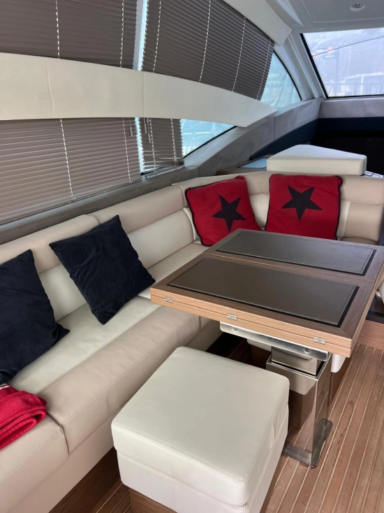 Beneteau Gran turismo 50 fly usata in vendita
