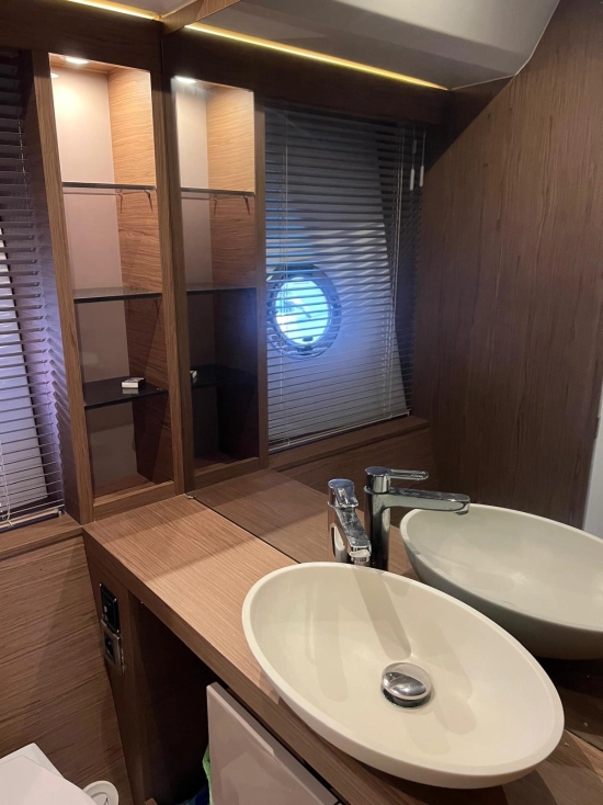 Beneteau Gran turismo 50 fly usata in vendita