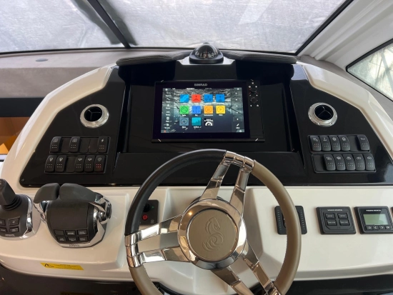 Beneteau Gran turismo 50 fly usata in vendita