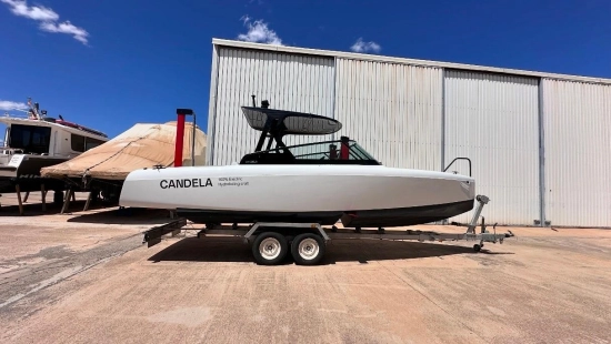 Candela C 8 usado à venda