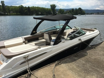Sea Ray SLX 250 usata in vendita