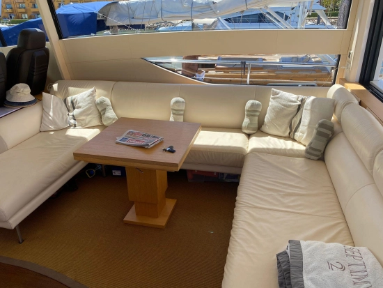 Pershing 64 usata in vendita