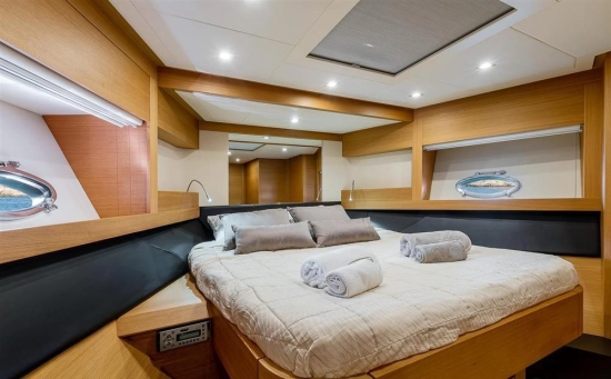 Pershing 64 usata in vendita