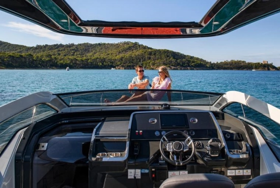 Fairline F Line 33 de segunda mano en venta