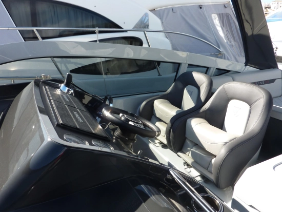 Fairline F Line 33 de segunda mano en venta
