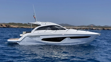 Sessa Marine C38 de segunda mano en venta