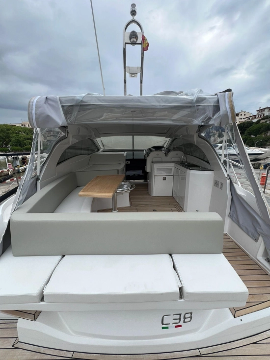Sessa Marine C38 de segunda mano en venta