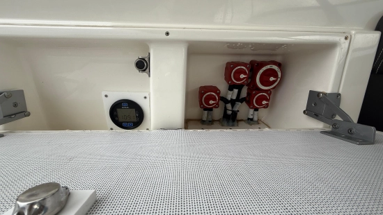 Sea Ray Sundancer 320 de segunda mano en venta