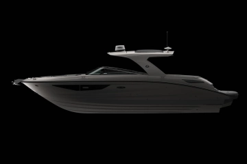 Sea Ray SLX 350 usado à venda