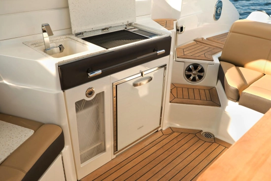 Sea Ray SLX 350 de segunda mano en venta