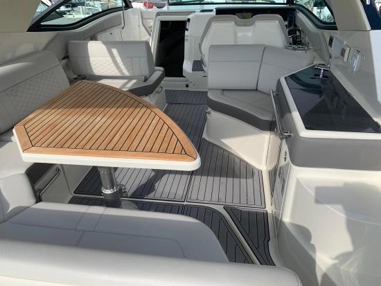 Sea Ray Sundancer 320 usata in vendita
