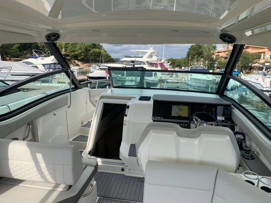 Sea Ray Sundancer 320 usata in vendita