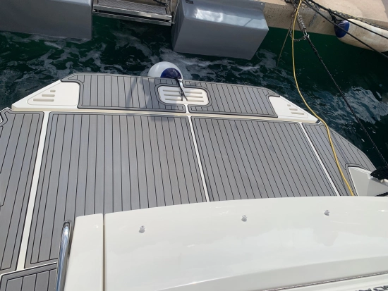 Sea Ray Sundancer 320 usata in vendita