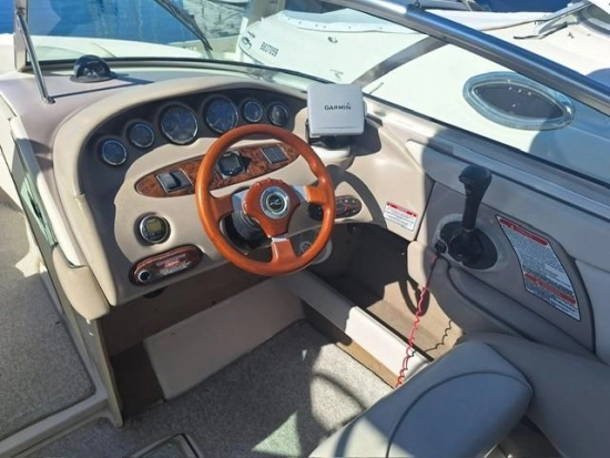 Sea Ray 240 Bow Rider usata in vendita