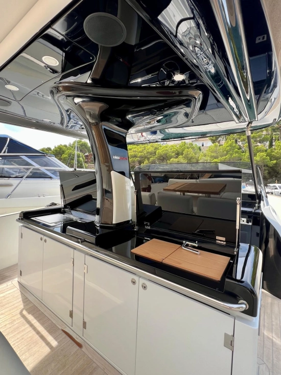 Solaris 44 de segunda mano en venta