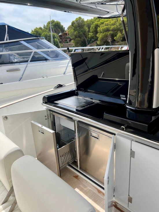 Solaris 44 de segunda mano en venta