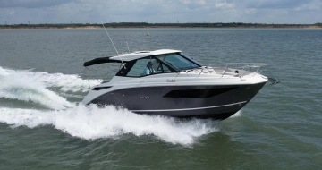 Sea Ray Sundancer Coupe 320 usado à venda