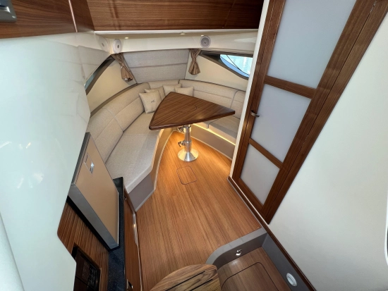 Sea Ray Sundancer Coupe 320 de segunda mano en venta