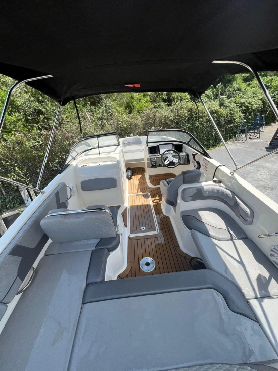 Bayliner VR6 Bowrider OB usado à venda