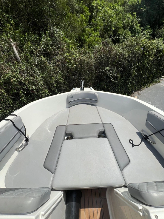 Bayliner VR6 Bowrider OB usado à venda