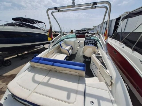 Sea Ray Sundeck 240 usata in vendita