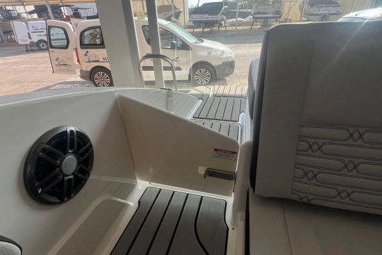 Sea Ray SPX 210 nuevo en venta