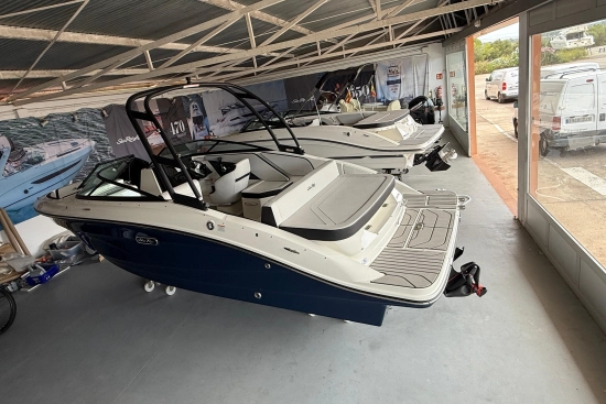 Sea Ray SPX 210 nuevo en venta