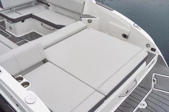 Sea Ray SDX 270 nuova in vendita