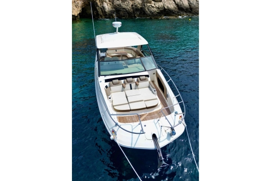 Sea Ray Sundancer 320 de segunda mano en venta