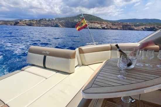 Sea Ray Sundancer 320 de segunda mano en venta