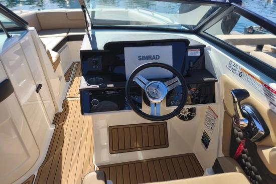 Sea Ray SDX 270 usata in vendita