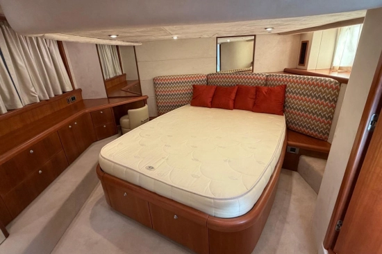 Sunseeker Manhattan 50 usado à venda