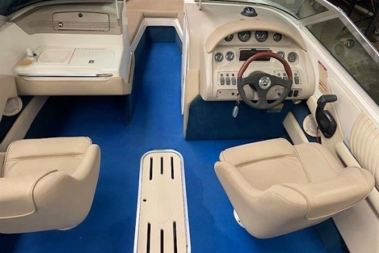 Sea Ray 240 Bow Rider de segunda mano en venta