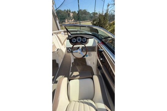 Sea Ray SLX 230 de segunda mano en venta