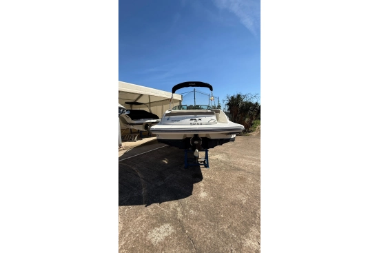 Sea Ray SLX 230 de segunda mano en venta