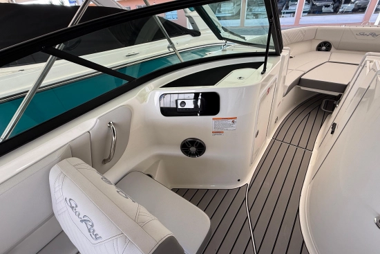 Sea Ray SDX 230 nuevo en venta