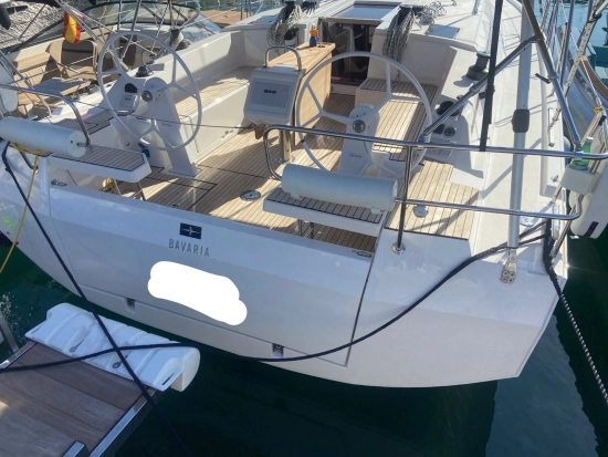 Bavaria Yachts C 42 usado à venda