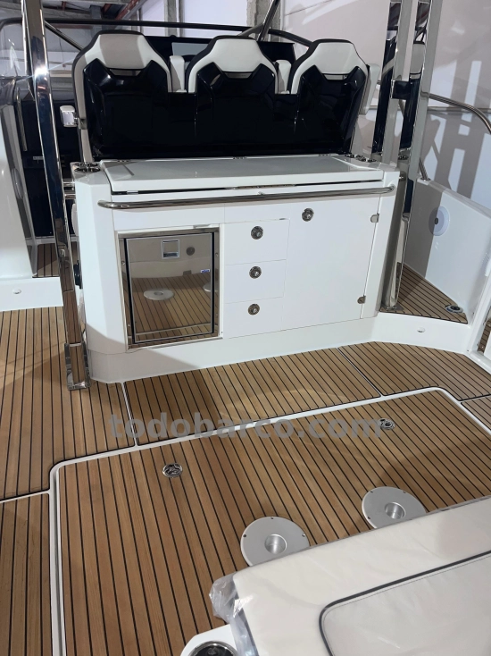 Jeanneau Cap Camarat 10.5 Serie 2 WA nuova in vendita