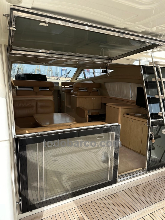Ferretti 460 usata in vendita