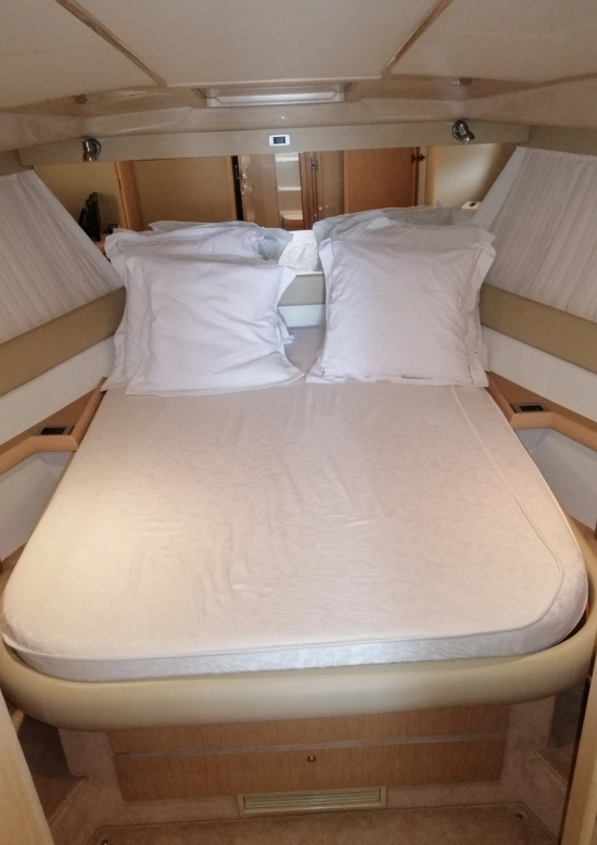 Ferretti 460 usata in vendita