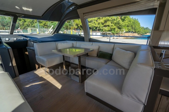 Ferretti 550 de segunda mano en venta