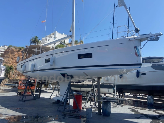 Bavaria Yachts C42 usata in vendita