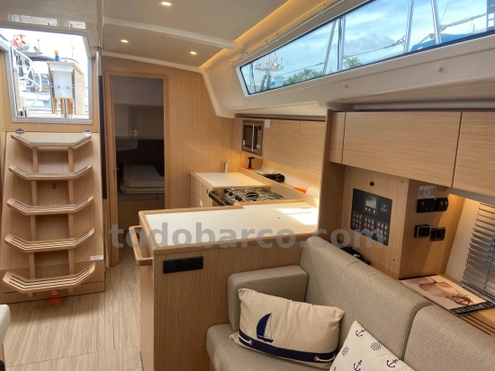 Bavaria Yachts C42 usata in vendita