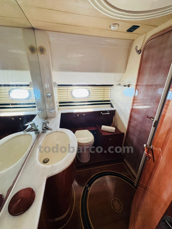 Ferretti 68 Fly de segunda mano en venta