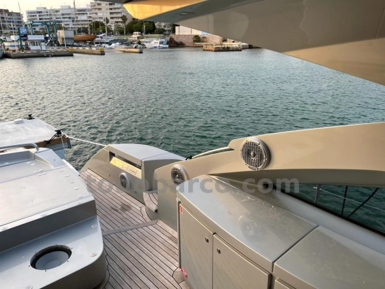 Pershing 64 de segunda mano en venta