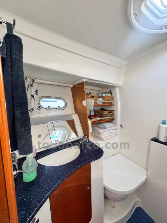 Beneteau Antares 13.80 de segunda mano en venta