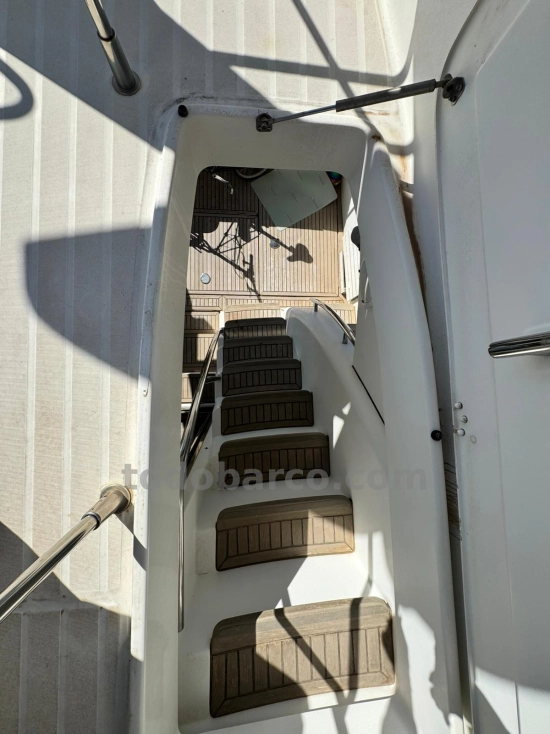 Beneteau Antares 13.80 de segunda mano en venta