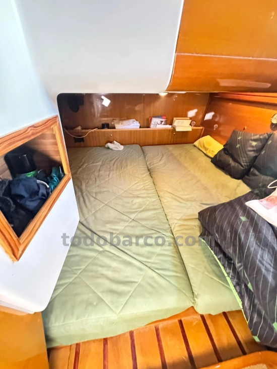 Beneteau Antares 13.80 de segunda mano en venta