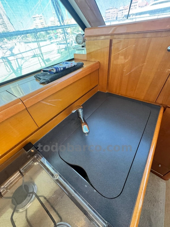 Beneteau Antares 13.80 de segunda mano en venta